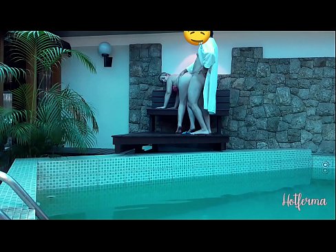❤️ Boss jistieden maid għall-pool, iżda ma setgħetx tirreżisti sħun ❤️❌ Porn biss fil-porn mt.hentaibar-com.ru ❌